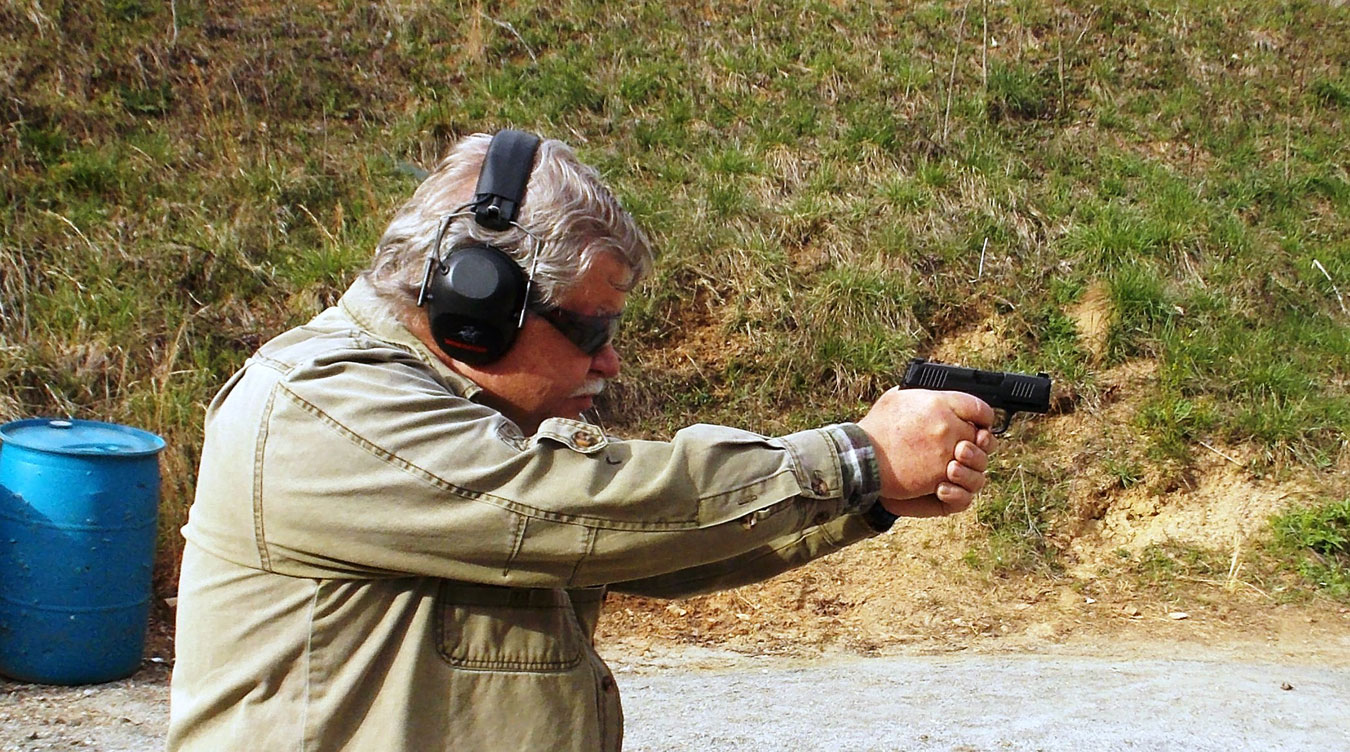 Bob Campbell shooting the SIG P365 pistol