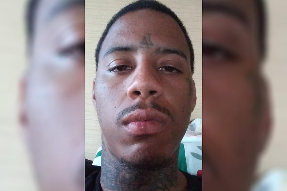 Cristopher Dunton with facial tattoos