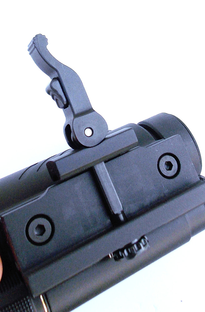 Quick release on the SIG Romeo 7