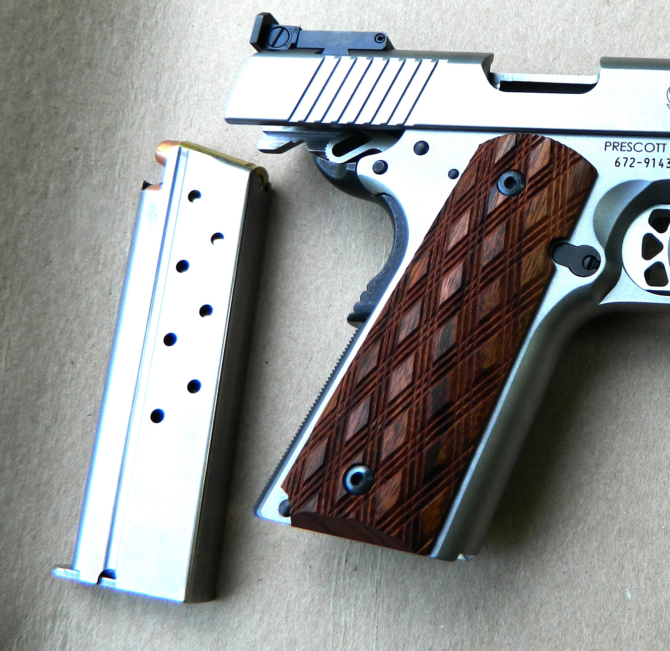 Ahrends grip from 1911 pistol