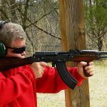 bracing the forearm while firing an AK-47 rifle