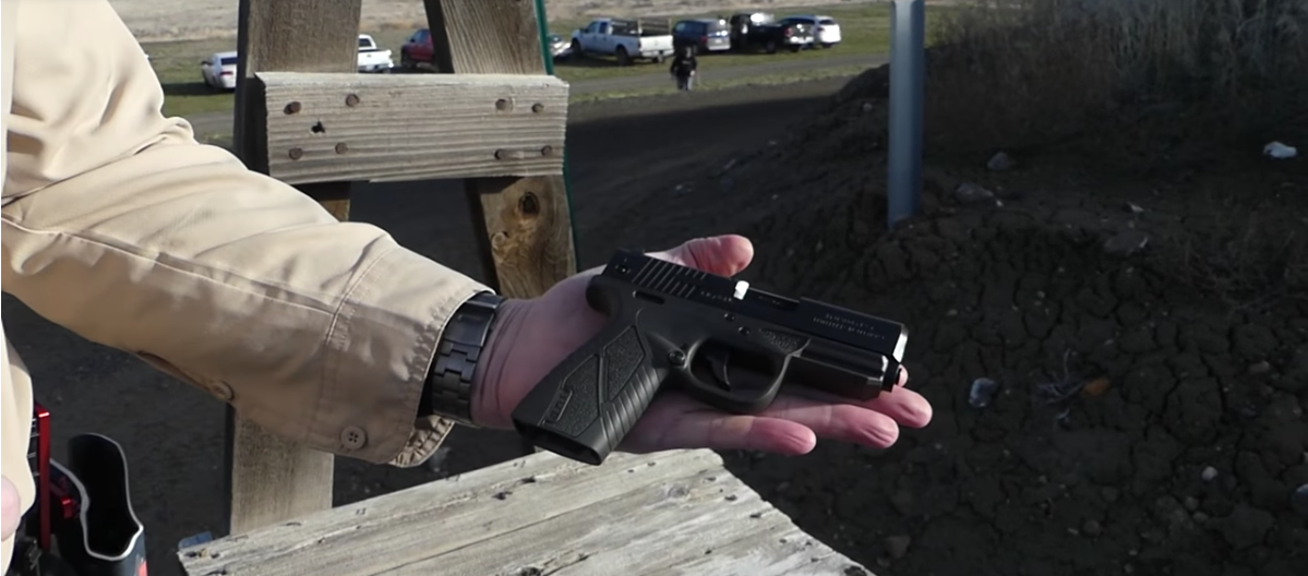 Bersa BP9CC right profile black