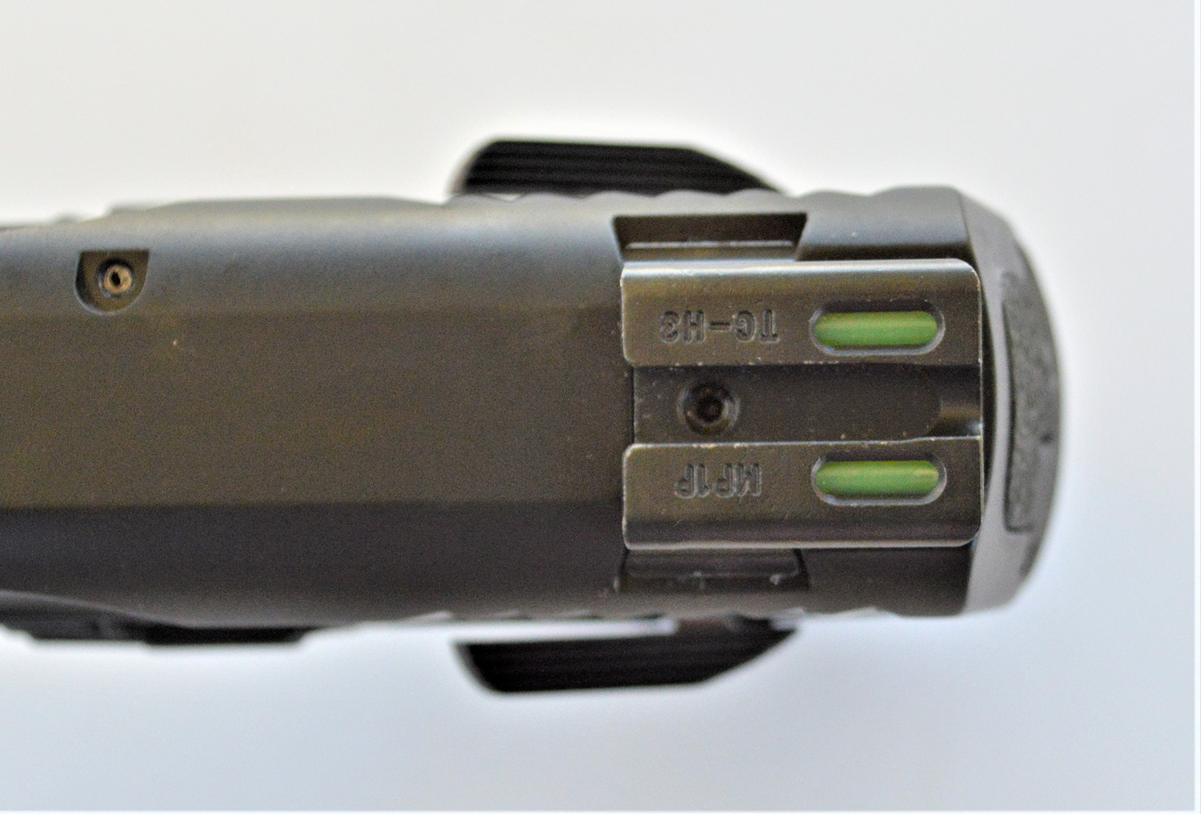 TruGlo fiber optic and tritium combination top view