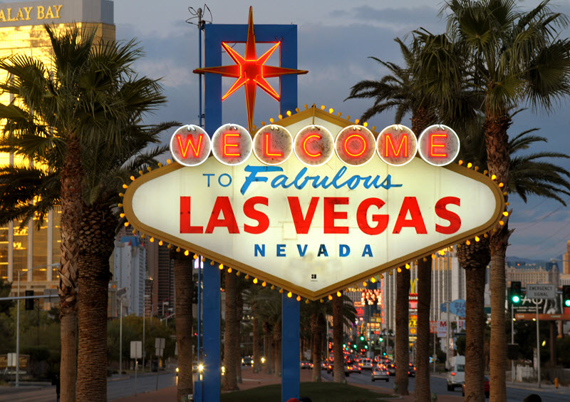 Welcome to Fabulous Las Vegas sign