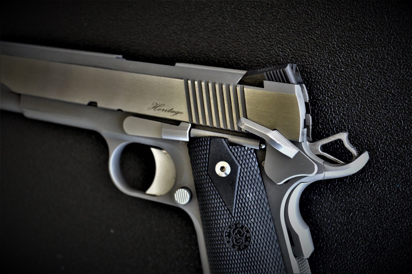 Extended speed safety on the Dan Wesson Heritage handgun