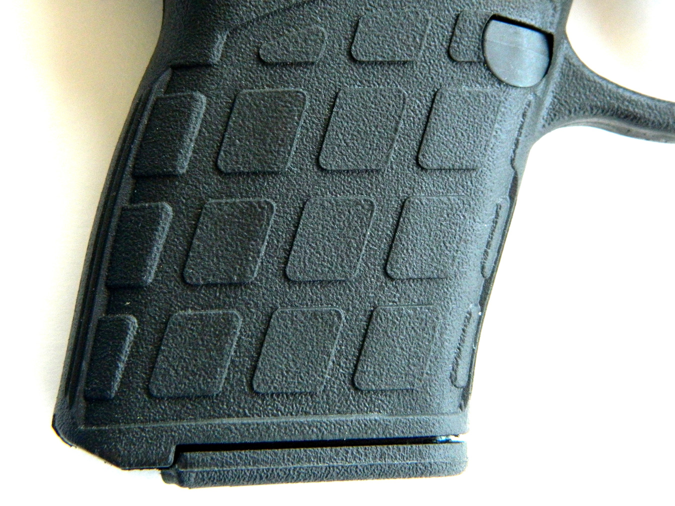 Grip texture on the Kel-Tec PF9 pistol