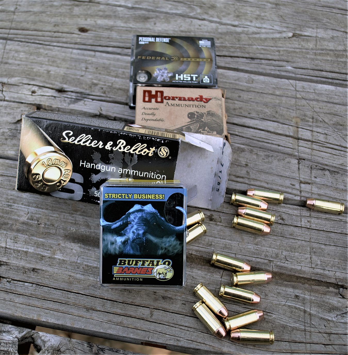 Several brands of 10mm ammunition