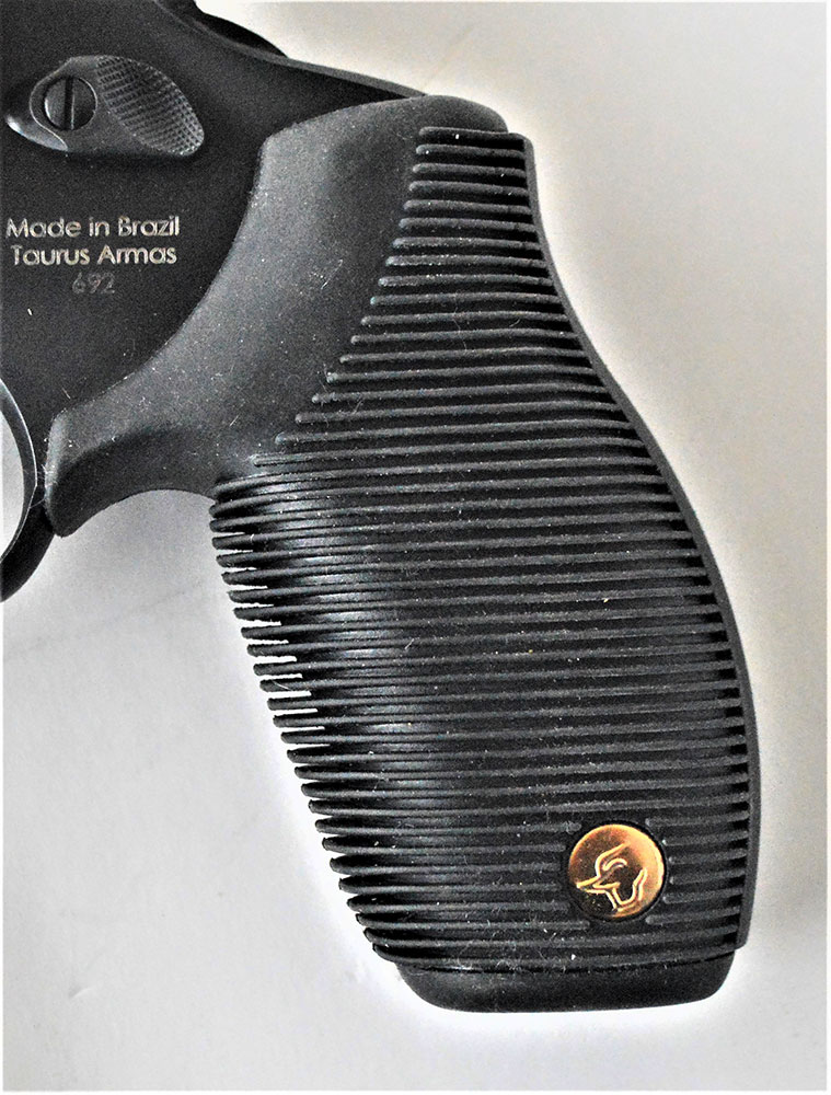 Closeup of Taurus' Ribber Grips